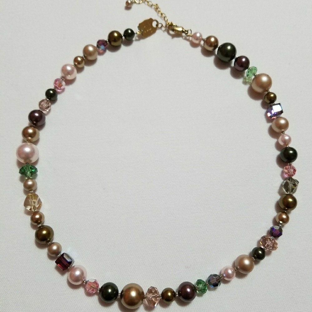 Holly Yashi Necklace